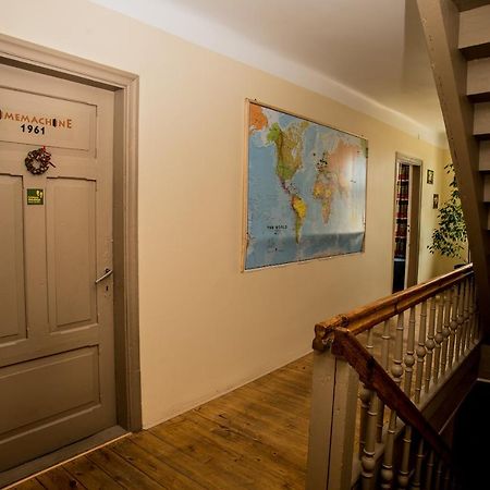 Timemachine Apartment Валмиера Экстерьер фото